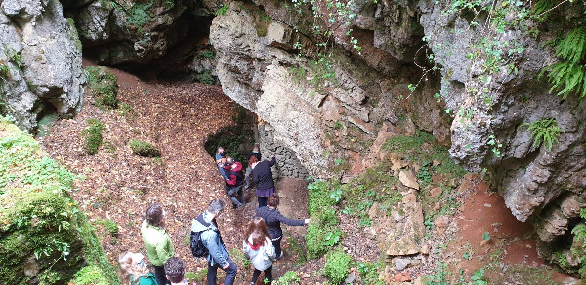 What about this for an entrance to the Divaca Cave.. What about this for an entrance to the Divaca Cave..