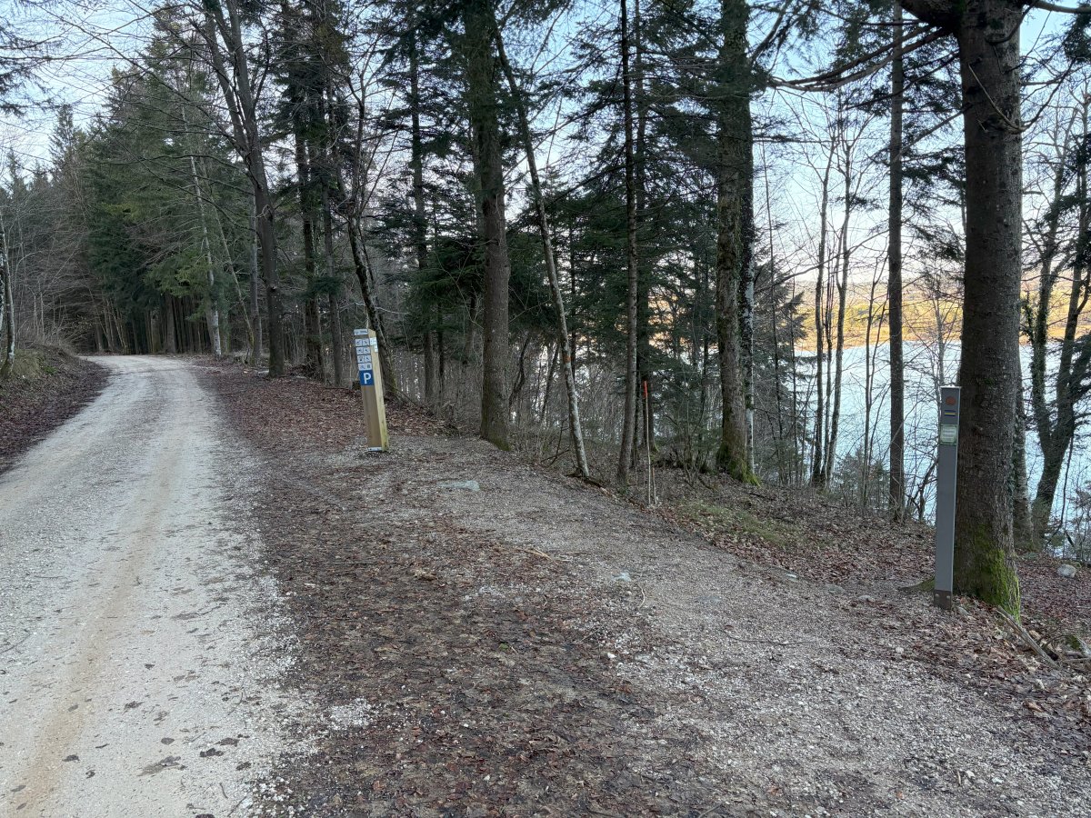 Don't miss this parking spot for stop i, then steeply down to lakeside to find a secret cave..