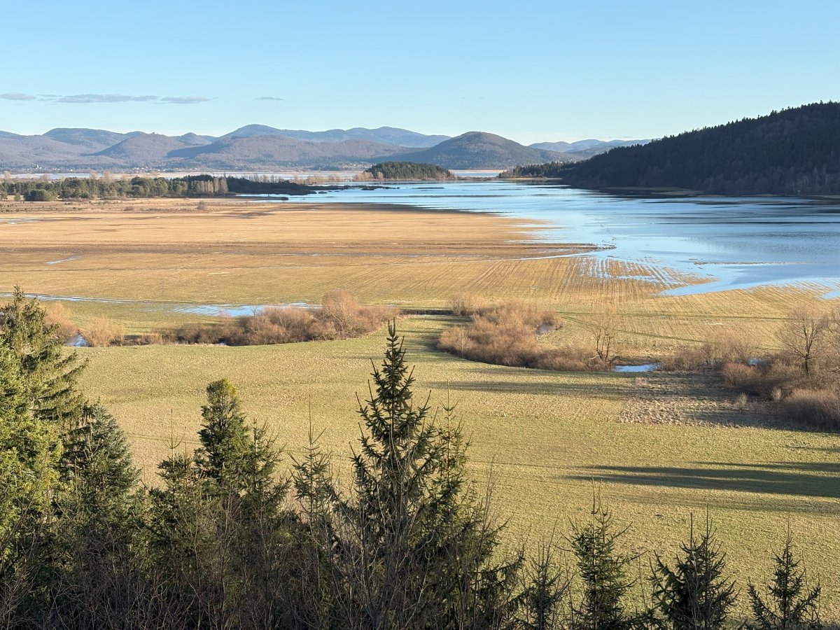 Here the lake is about 60% full and you can see the hill that looks like Otok, but is not..