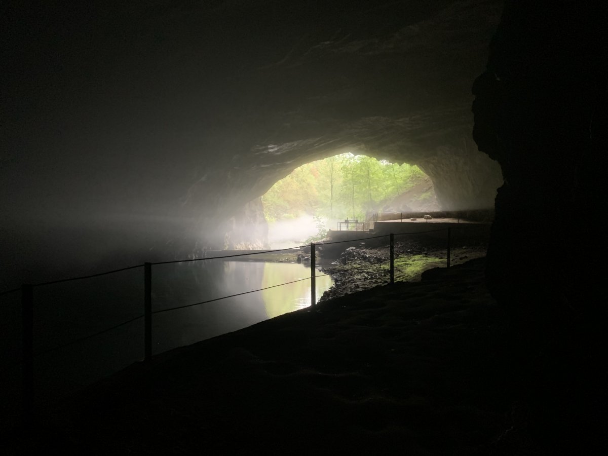 you can always go about 100m into Planina cave on your own to see the cloud from this sensational angle.. you can always go about 100m into Planina cave on your own to see the cloud from this sensational angle..