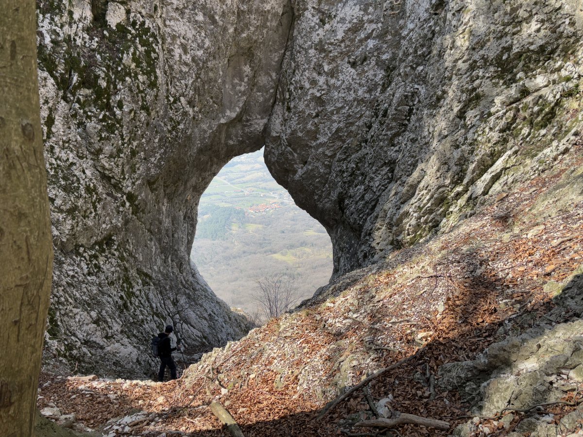 Utterly spectacular, a 12m high by 7m wide natural stone window, created by the Devil's horn as he slipped, trying to pick up a mountain.. Utterly spectacular, a 12m high by 7m wide natural stone window, created by the Devil's horn as he slipped, trying to pick up a mountain..