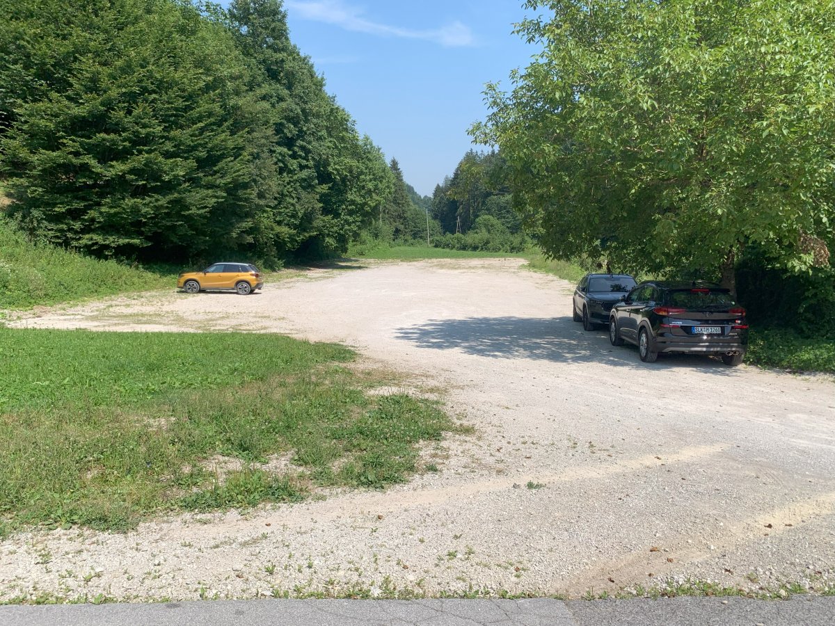 THIS IS THE EMPTY CAR PARK of one of Green Slovenia's most amazing secret places to visit IN THE MIDDLE OF SUMMER.. so you can quit the Hubba Bubba about Slovenia being too busy in the summer..