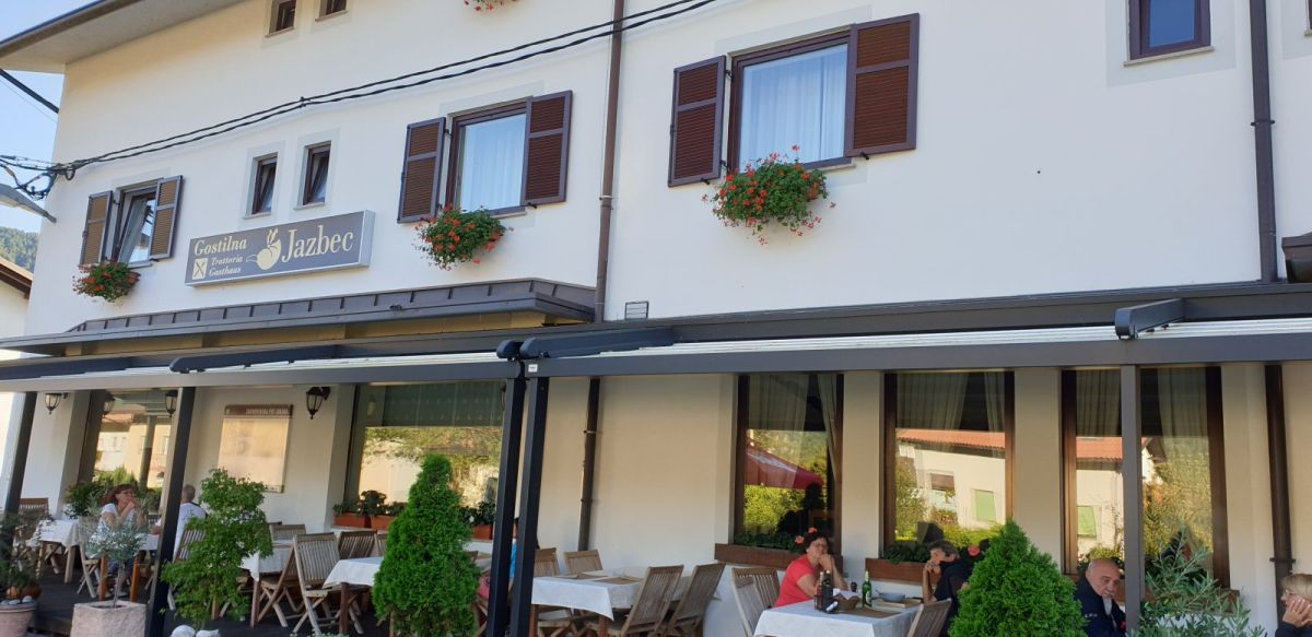 fantastic local eating within a few km of a michelin starred restaurant.. the only michelin you will find here might be in the car park! fantastic local eating within a few km of a michelin starred restaurant.. the only michelin you will find here might be in the car park!