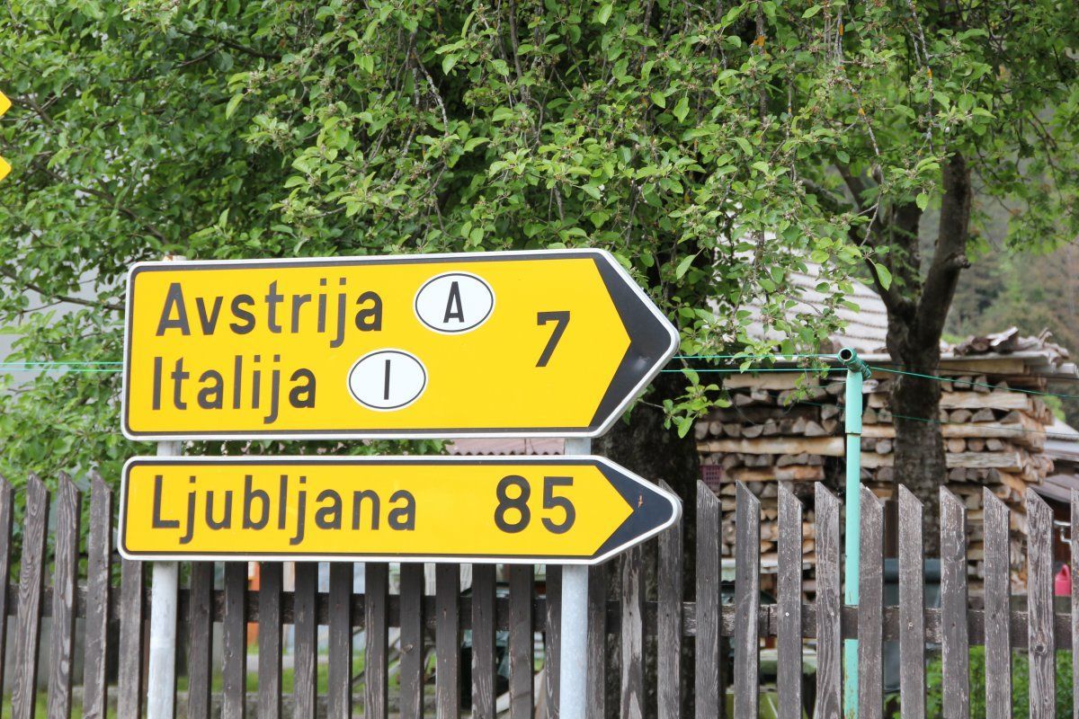 this is the north west triangle of Slovenia, with 2 other countries you might have heard about on either side of the Tamar valley..