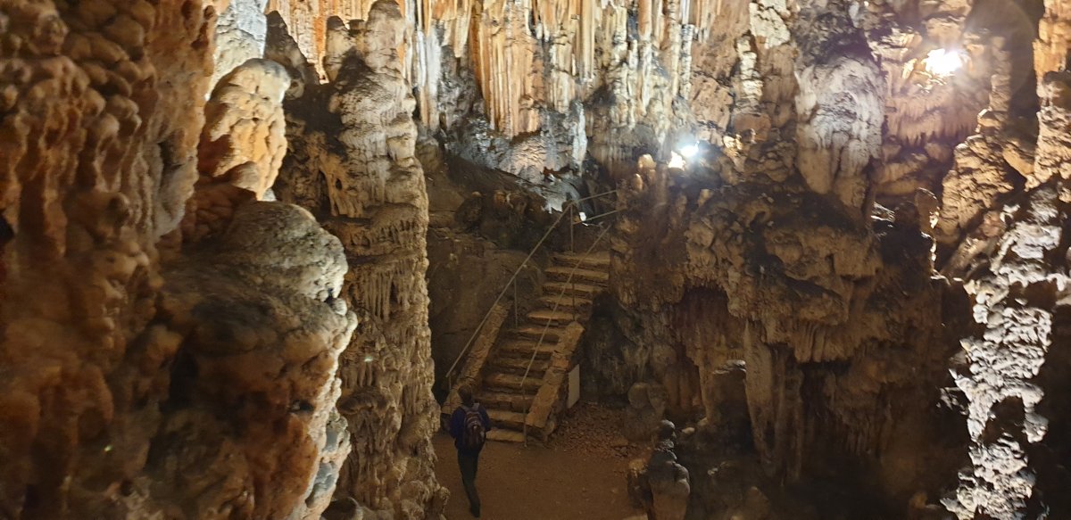 don't miss the sensational colours underground at Vilenica cave.. don't miss the sensational colours underground at Vilenica cave..