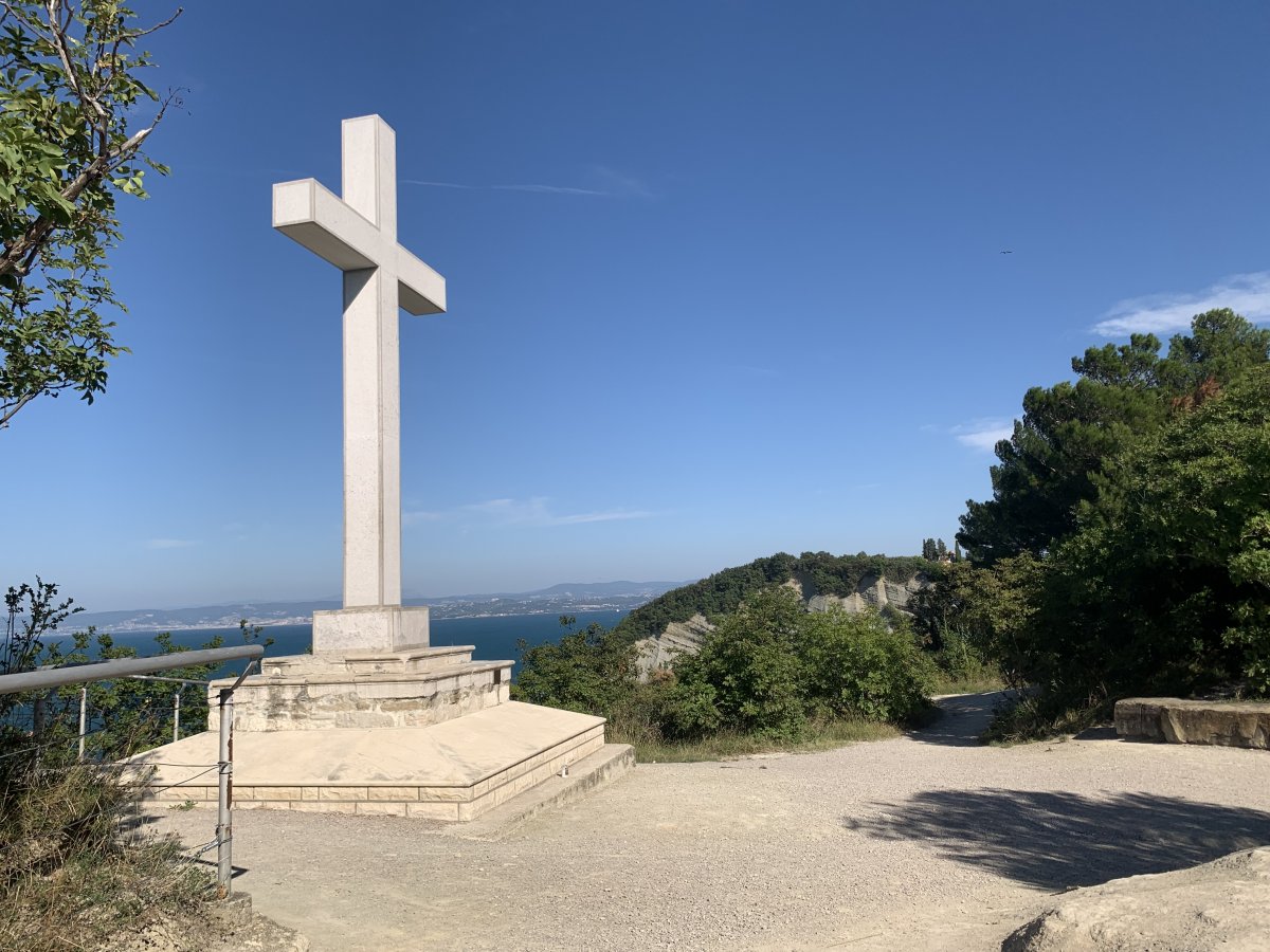 if you reach the Strunjan Cross, it is about half way to the bay..