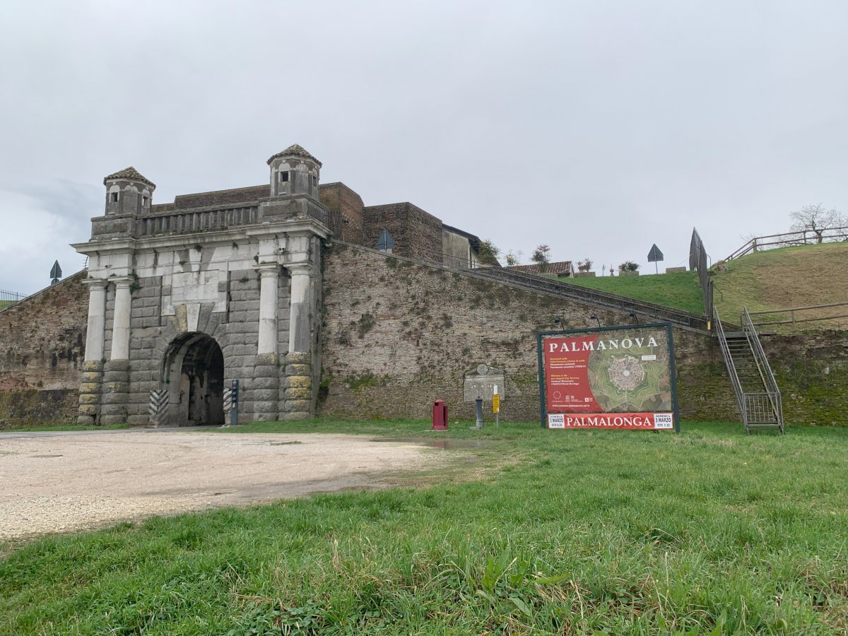 One of the three main gates and you can see the steps and stairs where you can walk on top of the main wall.. One of the three main gates and you can see the steps and stairs where you can walk on top of the main wall..