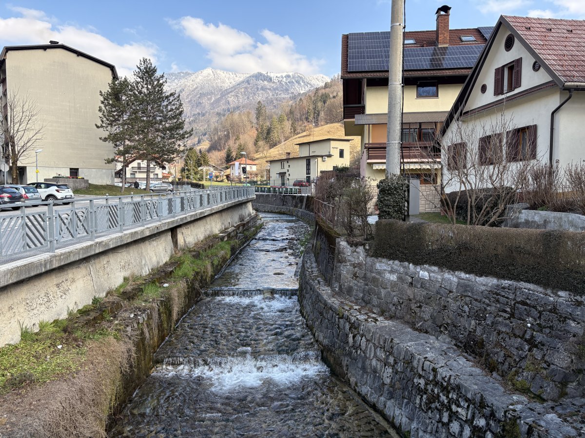 Cerkno is one of the closest Ski Slopes to the Lodge and the Secret WW2 Hospital is also hidden up there in the mountains.. Cerkno is one of the closest Ski Slopes to the Lodge and the Secret WW2 Hospital is also hidden up there in the mountains..
