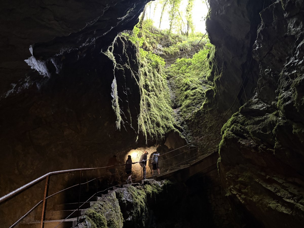 What about this for an entrance and exit to a cave at Dimnice.. The first explorers were lowered down here with ropes.. What about this for an entrance and exit to a cave at Dimnice.. The first explorers were lowered down here with ropes..
