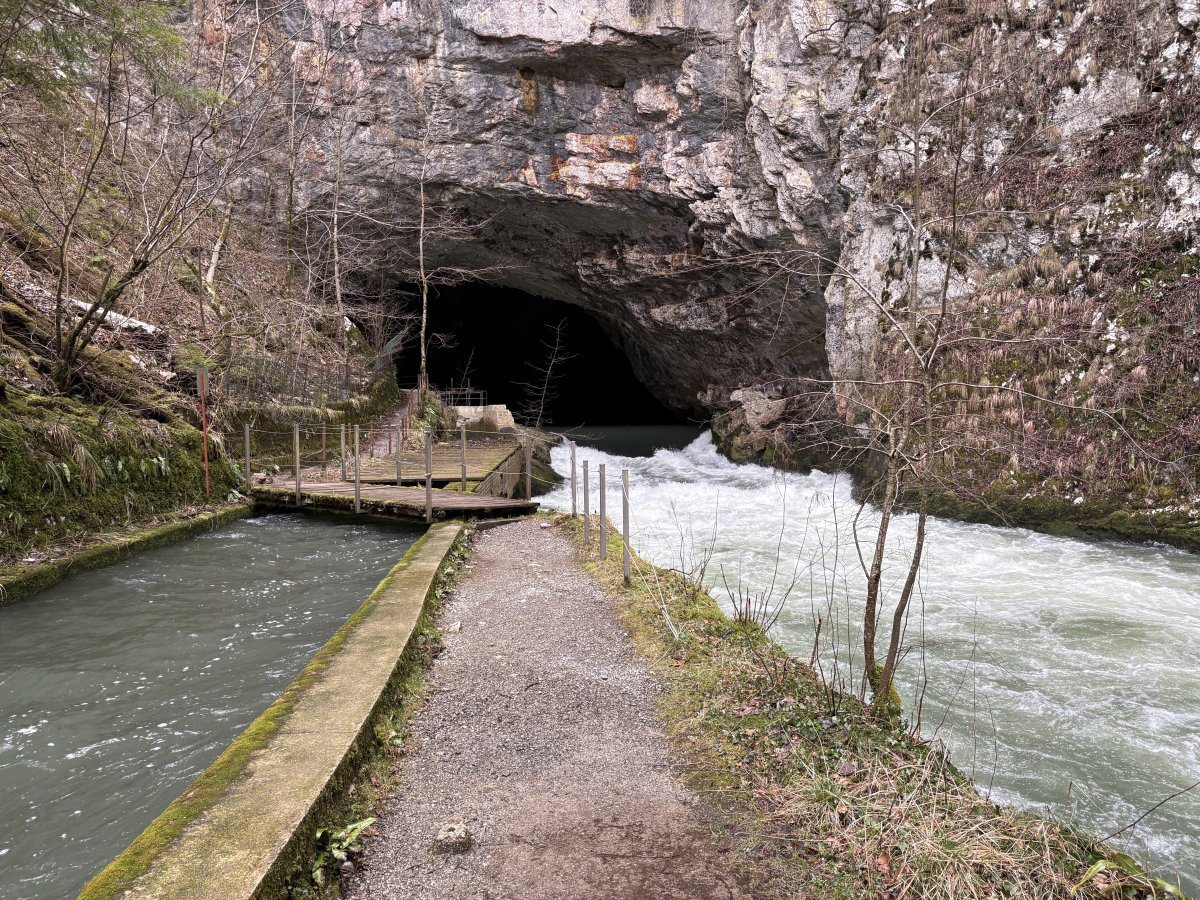 You can walk inside the massive mouth of Planina Cave and walk alongside the River of 7 Names.. You can walk inside the massive mouth of Planina Cave and walk alongside the River of 7 Names..