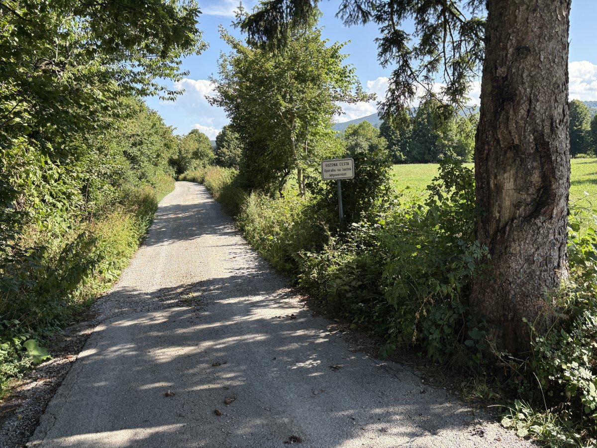 I want to E Bike along here.. I want to E Bike along here..